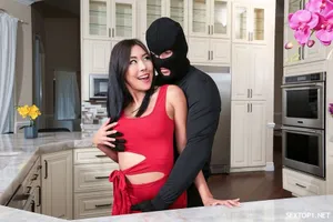 Chuyến công tác khó quên khi kiệt sức đụ cấp trên nữ hẳn 10 nháy