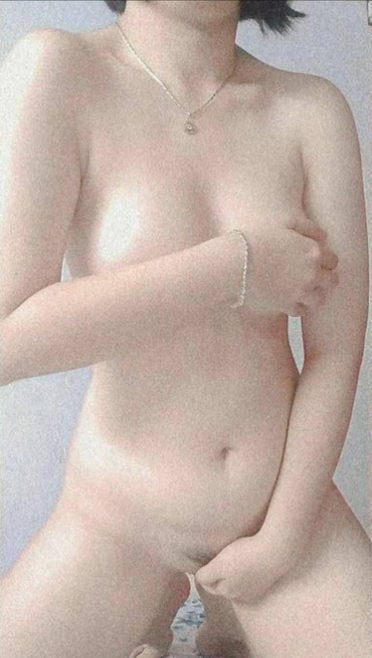 Chúa phán: Ngươi không được thờ bất cứ vật gì ngoại trừ dương vật